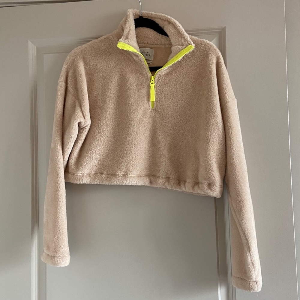 Fleece pullover sweatshirt